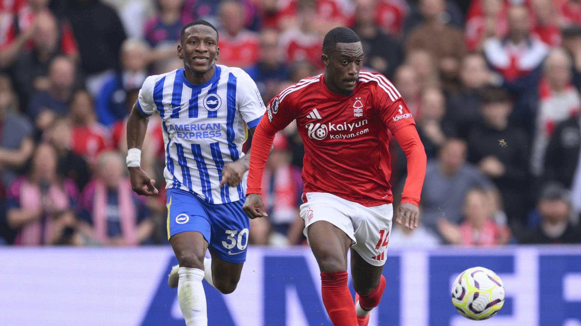 布莱顿训练开放日,转会期防线松动引欢呼,足总杯在即,年轻球员得到机会的简单介绍 布莱顿训练开放日,转会期防线松动引欢呼,足总杯在即,年轻球员得到机会的简单介绍