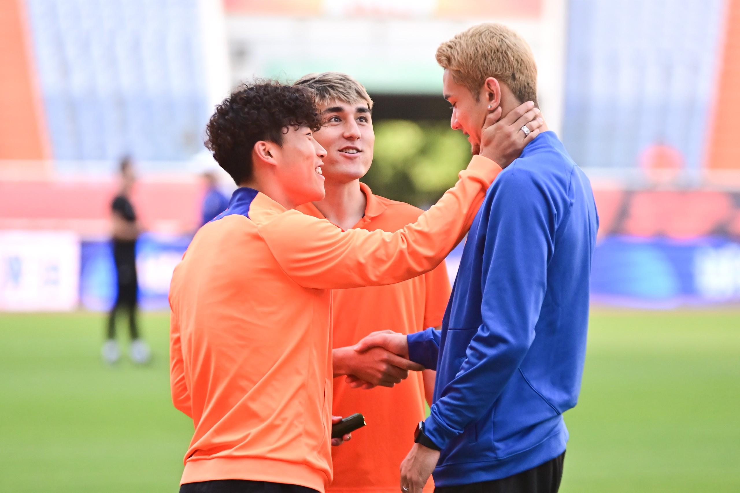 里程碑夜阿贾克斯强势反弹，CBA季后赛国际比赛日刷纪录，质疑声仍在，纪律约束更严格的简单介绍